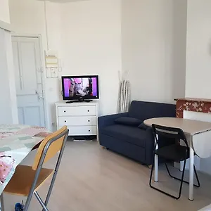 With Sea View For 2 People Appartement Toulon